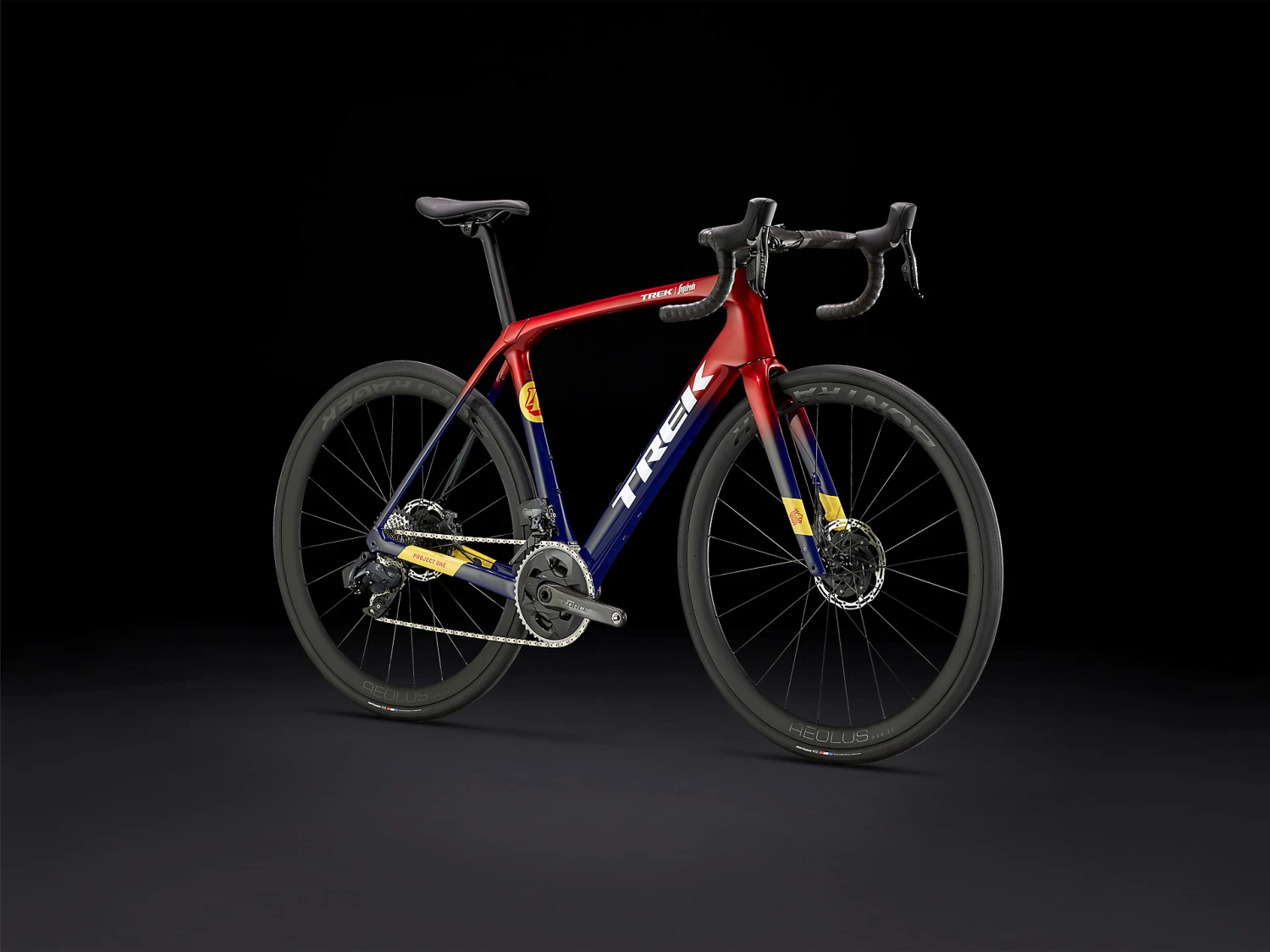 Trek Domane SLR 7 ETap Gen 4 2023 Metallic Red Smoke To Blue Smoke Fade 5 Trek Domane SLR 7 ETap Gen 4 2023 Metallic Red Smoke To Blue Smoke Fade – Bild 5